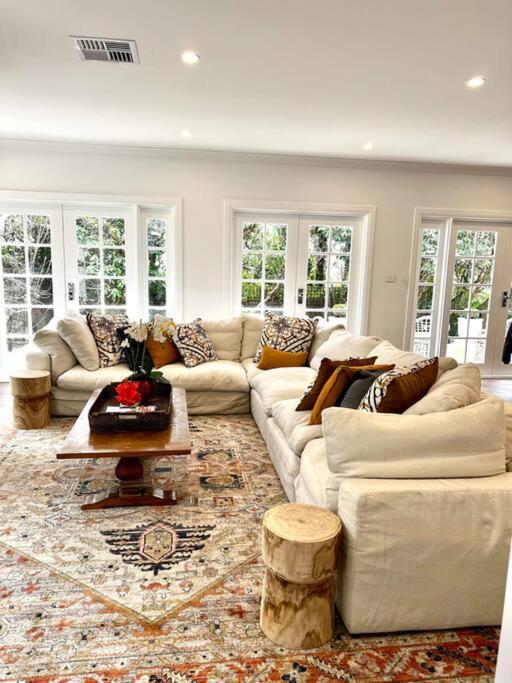 Sunnyside Luxurious 4Br Art Villa, Fireplace, Village 2Mins Уэнтворт-Фолс Экстерьер фото